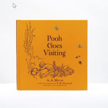 Load image into Gallery viewer, Pooh goes visiting book
