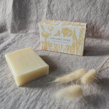 Load image into Gallery viewer, Rhubarb &amp; ginger soap bar
