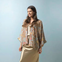 Load image into Gallery viewer, Tudor rose kimono - grey
