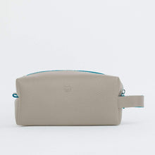 Load image into Gallery viewer, Wallace wash bags
