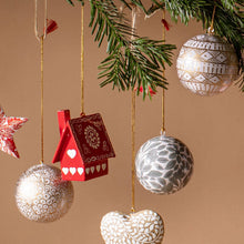 Load image into Gallery viewer, White &amp; gold papier mache baubles
