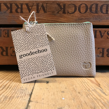 Load image into Gallery viewer, Tawny coin purse - sandy beige
