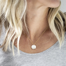 Load image into Gallery viewer, Porcelain gold mist necklace
