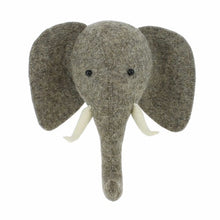 Load image into Gallery viewer, Giraffe head with tonal spots (semi)

