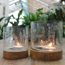 Load image into Gallery viewer, Fern candle holders
