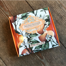 Load image into Gallery viewer, AAA floral bath fizzer - orange blossom
