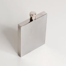Load image into Gallery viewer, Slim hip flask
