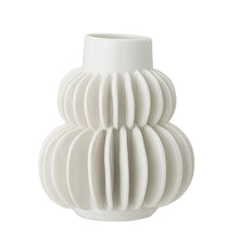 Load image into Gallery viewer, Stoneware vase - white
